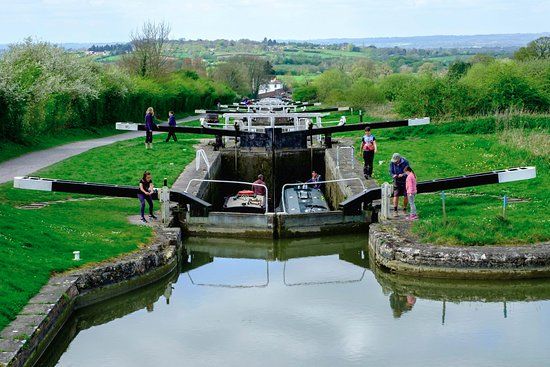 Caen Hill Locks